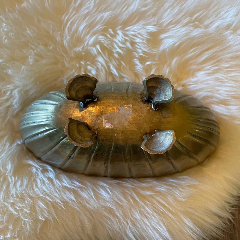 Vintage Brass Footed jardinière - Picture 4 of 7